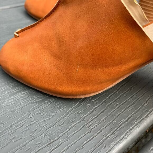 Tan peep toe chunky block slingback heels size 7.5 New With Defects - Picture 9 of 10